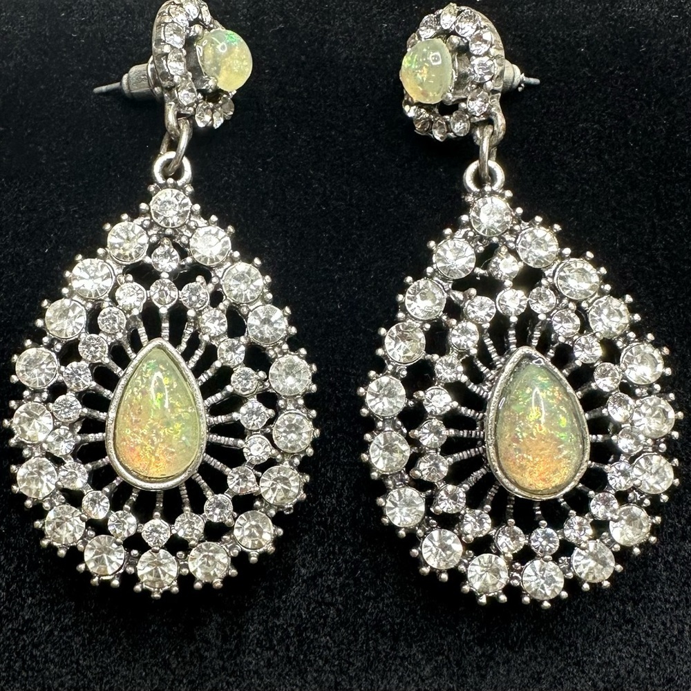 Carole Bold Teardrop Rhinestone Earrings